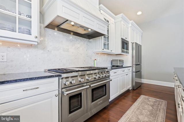 3969 HILLCREST DR, Furlong, PA 18925