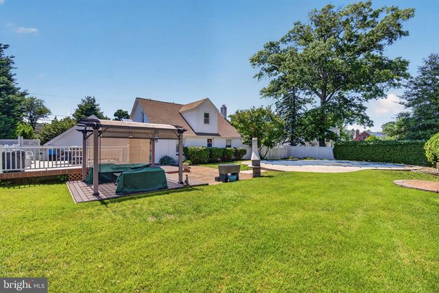 308 LILAC LN, Delanco, NJ 08075