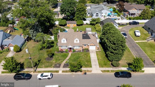 308 LILAC LN, Delanco, NJ 08075