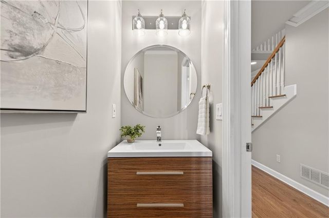 3512 Village Green Drive, Roswell, GA 30075