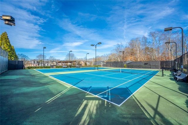 3512 Village Green Drive, Roswell, GA 30075