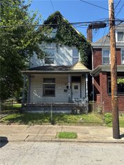 2775 Zephyr Ave, Sheraden, PA 15204