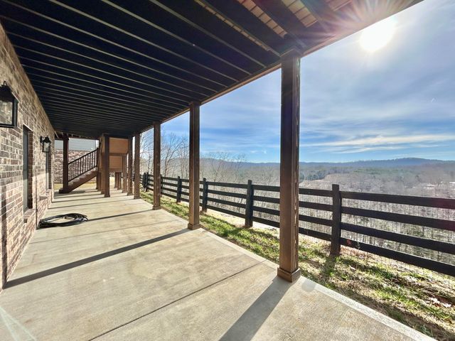 555 Colonel Drive, Burnside, KY 42519