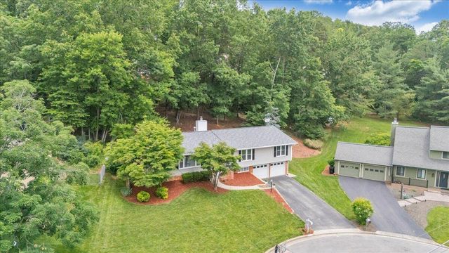 6132 Flamingo DR, Roanoke, VA 24018