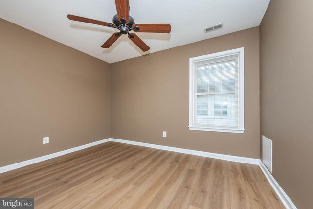 4021 BARRINGTON RD, Baltimore, MD 21207