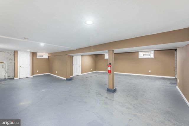 4021 BARRINGTON RD, Baltimore, MD 21207