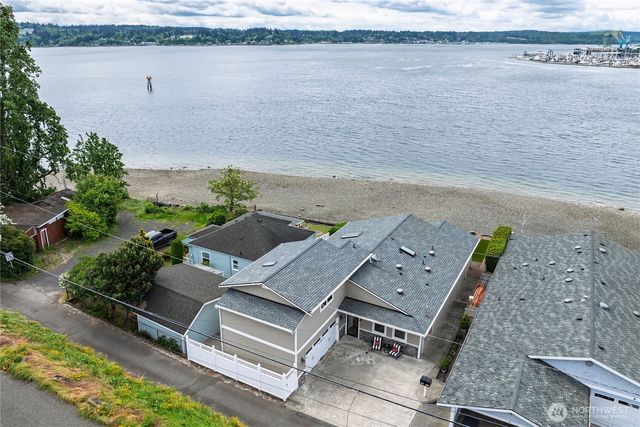 325 Shore Drive, Bremerton, WA 98310