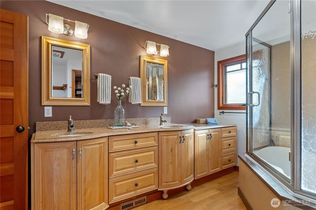 325 Shore Drive, Bremerton, WA 98310