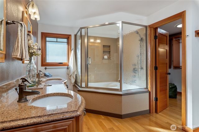 325 Shore Drive, Bremerton, WA 98310