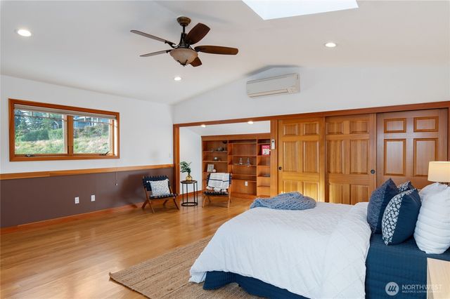 325 Shore Drive, Bremerton, WA 98310