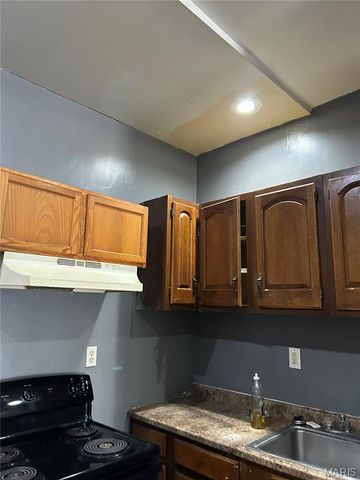 4839 Nebraska Avenue, St Louis, MO 63111