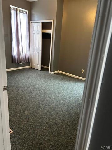 4839 Nebraska Avenue, St Louis, MO 63111