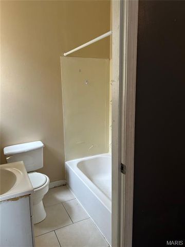 4839 Nebraska Avenue, St Louis, MO 63111