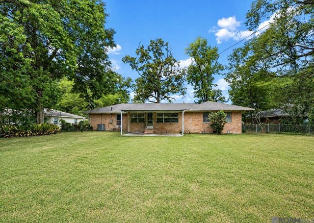 9372 Woodbine Dr, Baton Rouge, LA 70815
