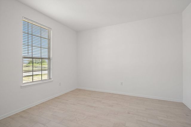 9030 Cedar Crescent Drive, Baytown, TX 77521