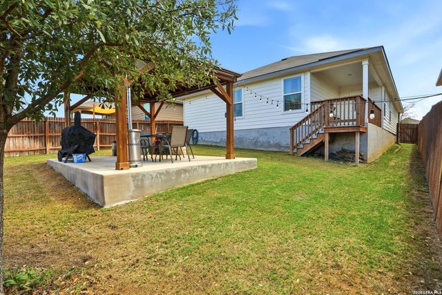 12109 Old Onyx, San Antonio, TX 78245