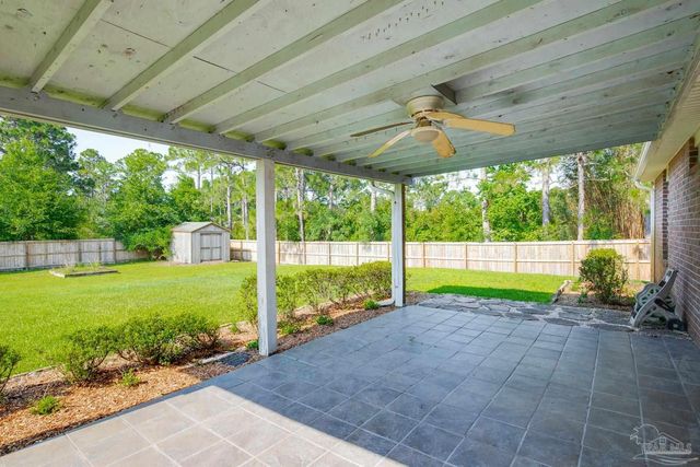 7292 Broadmoor St, Navarre, FL 32566