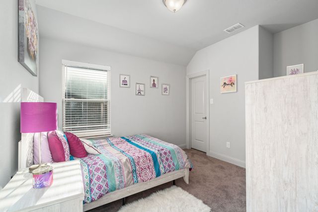 234 Crestview Drive, Midlothian, TX 76065