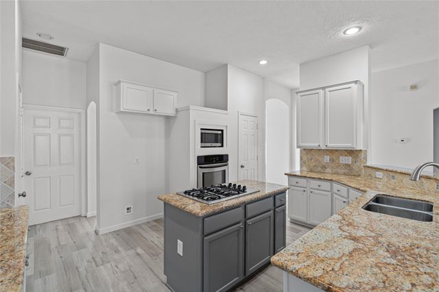 12134 Green Trails Drive, Stafford, TX 77477