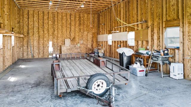 W7379 White Oak Run, Pardeeville, WI 53954