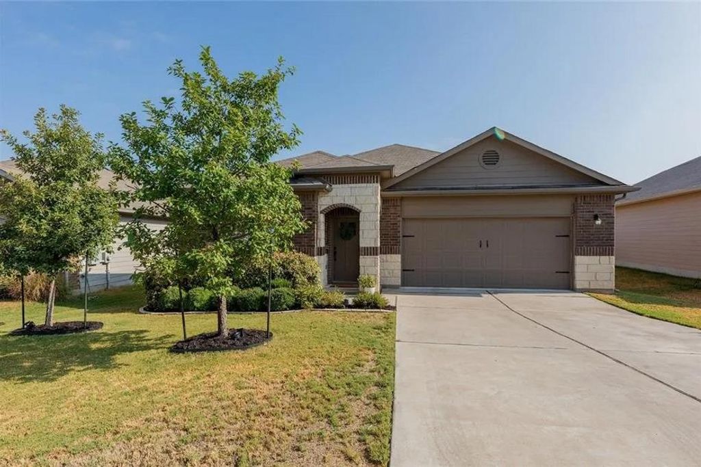 652 Donegal LN, Georgetown, TX 78626