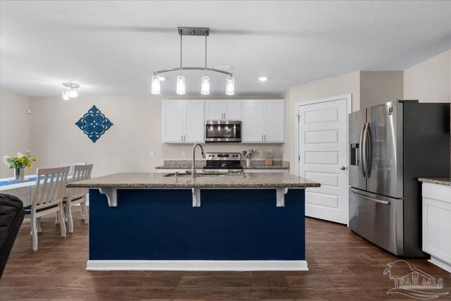 5456 Merlin Way, Milton, FL 32583