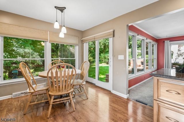 10 Overhill Dr, Madison Boro, NJ 07940
