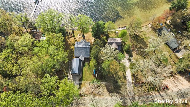 2496 Wolf Lake Drive, Baldwin, MI 49304