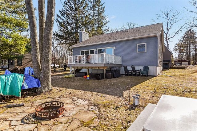 2496 Wolf Lake Drive, Baldwin, MI 49304