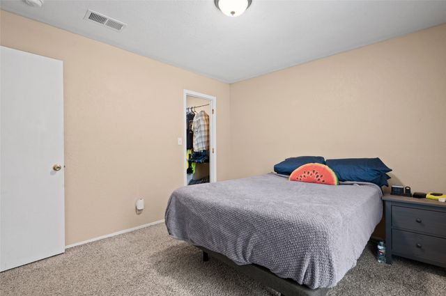 1372 E 142nd Street, Glenpool, OK 74033