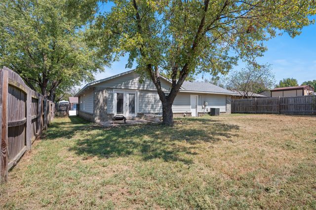 1372 E 142nd Street, Glenpool, OK 74033