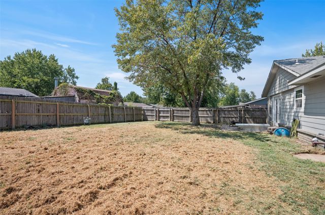 1372 E 142nd Street, Glenpool, OK 74033