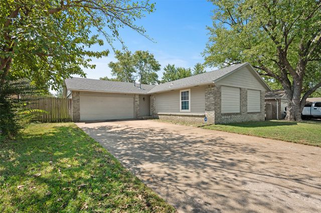 1372 E 142nd Street, Glenpool, OK 74033