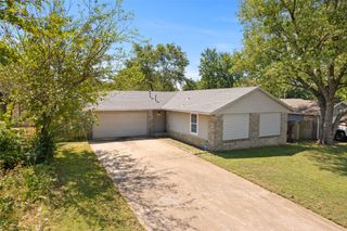 1372 E 142nd Street, Glenpool, OK 74033