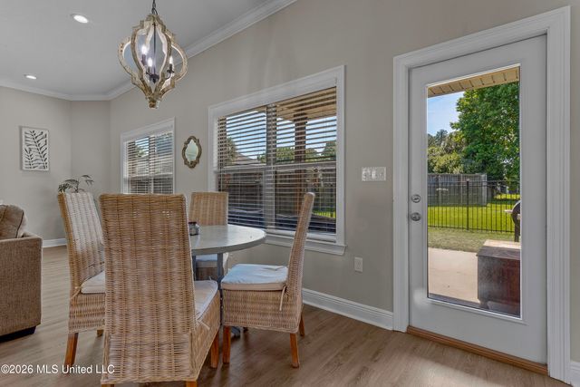 3813 Acadian Village Drive, Ocean Springs, MS 39564