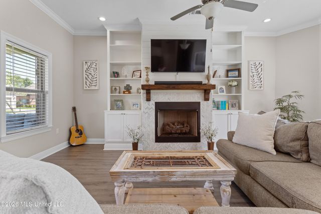 3813 Acadian Village Drive, Ocean Springs, MS 39564