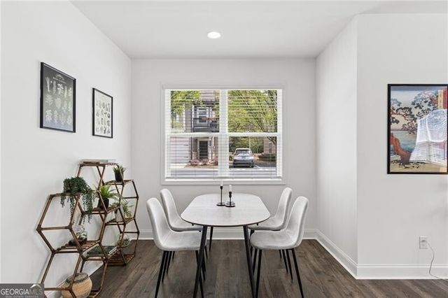 130 Addison Way, Woodstock, GA 30189