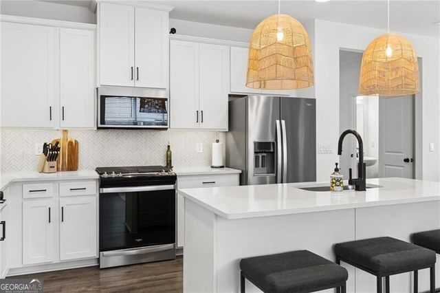 130 Addison Way, Woodstock, GA 30189