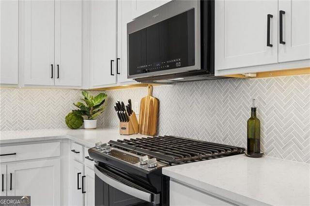 130 Addison Way, Woodstock, GA 30189