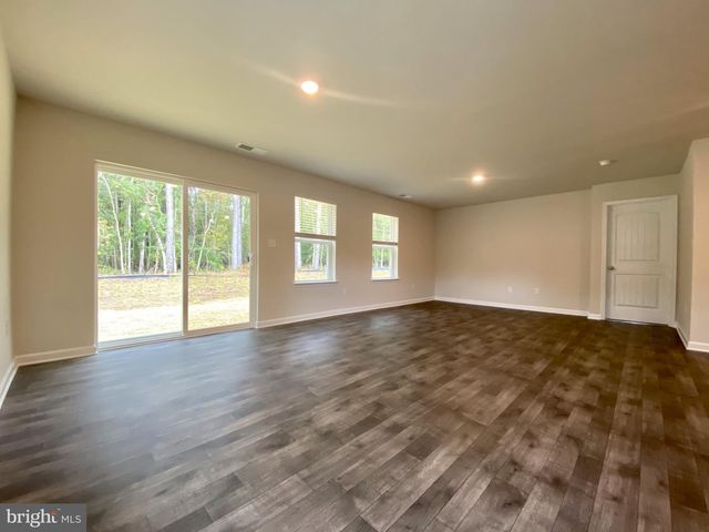 1329 FAIRVIEW LN, Salisbury, MD 21801