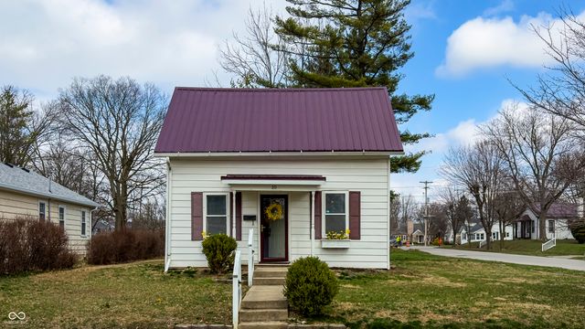 10 W Harrison Street, Hagerstown, IN 47346