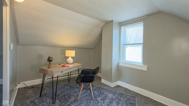 10 W Harrison Street, Hagerstown, IN 47346