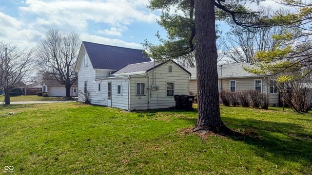 10 W Harrison Street, Hagerstown, IN 47346