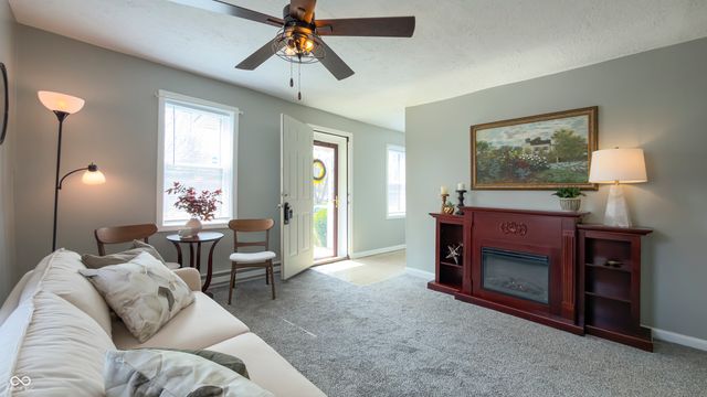 10 W Harrison Street, Hagerstown, IN 47346