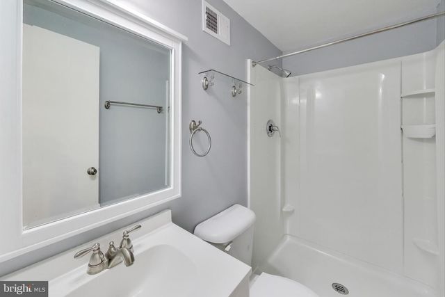 5769 YELLOWROSE CT, Columbia, MD 21045