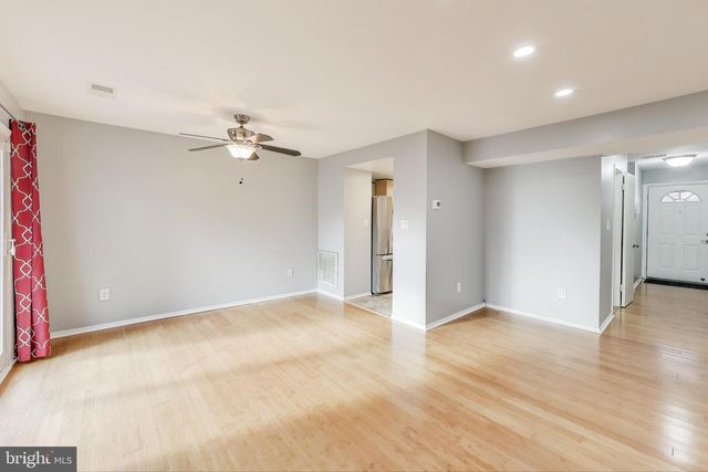 5769 YELLOWROSE CT, Columbia, MD 21045