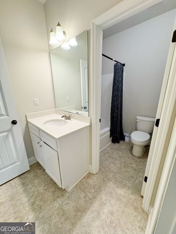 732 Sanctuary Lane, Lawrenceville, GA 30046
