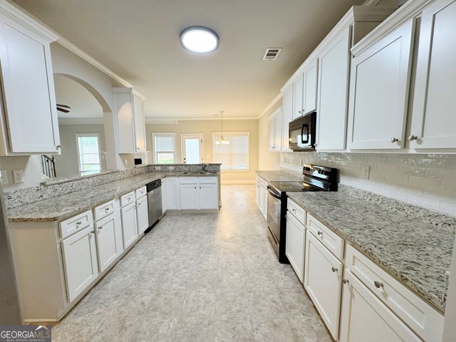 732 Sanctuary Lane, Lawrenceville, GA 30046