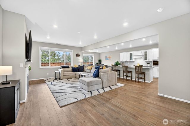 15022 Tyee Drive E, Bonney Lake, WA 98391