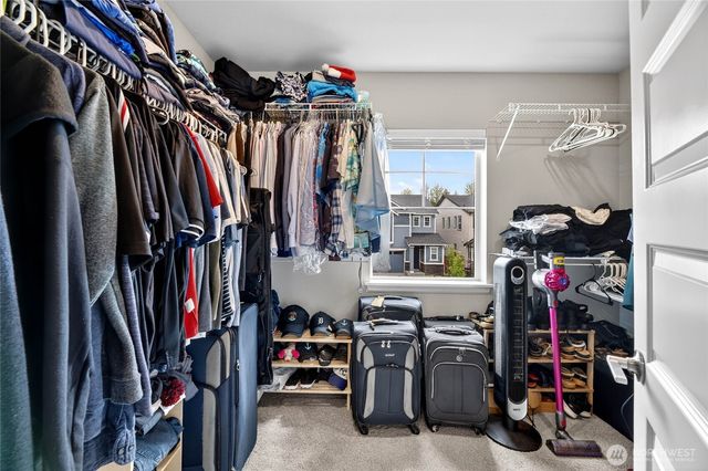 15022 Tyee Drive E, Bonney Lake, WA 98391